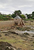 Cte de Granit Rose, Tregastel, le moulin a mare 